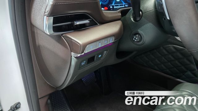 Genesis GV80 2020 — photo 25