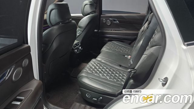 Genesis GV80 2020 — photo 16