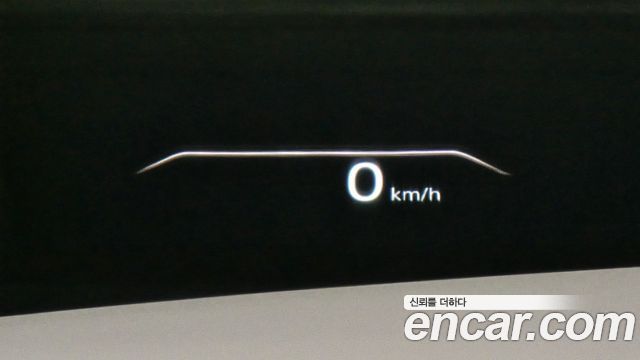 Genesis GV80 2020 — photo 28