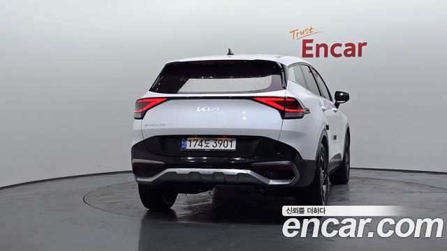 Kia Sportage 2022 — photo 4