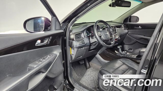 Kia Sorento 2018 — photo 13