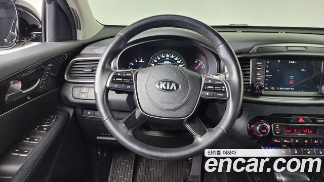 Kia Sorento 2018 — photo 18