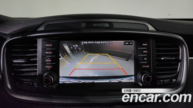 Kia Sorento 2018 — photo 20