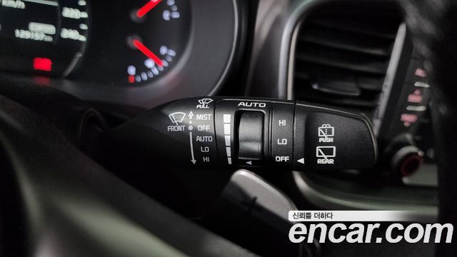 Kia Sorento 2018 — photo 24