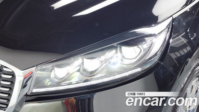 Kia Sorento 2018 — photo 8