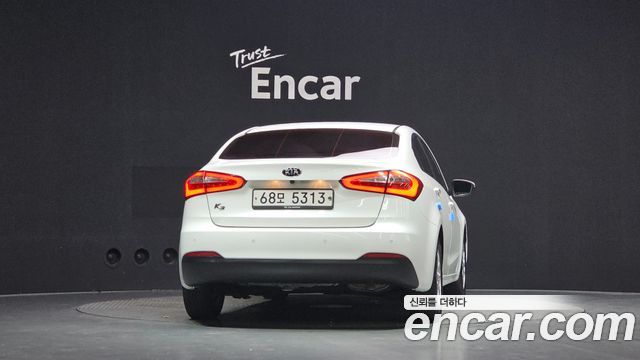 Kia K3 2015 — photo 4