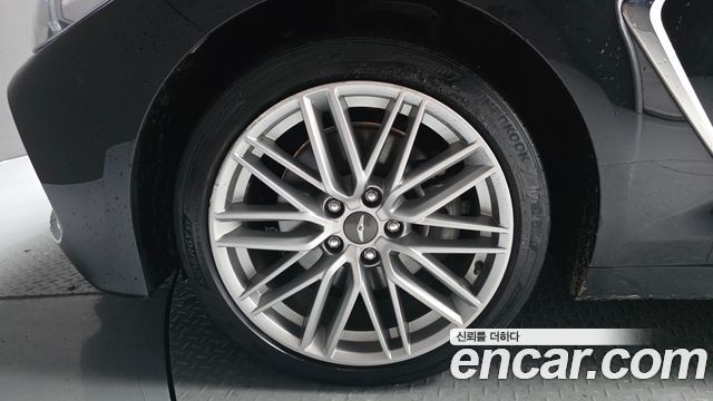 Genesis G70 2020 — photo 5