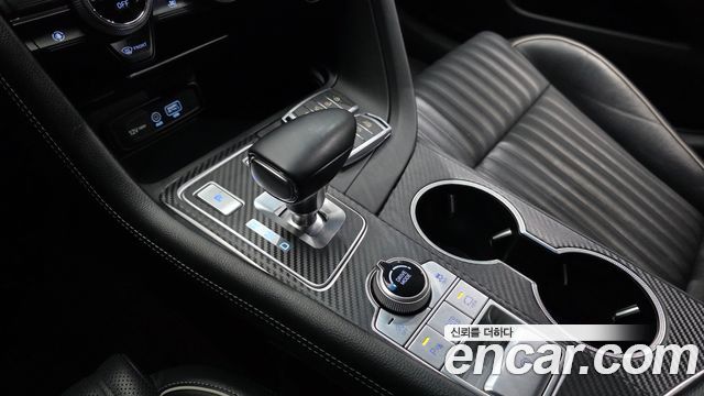 Genesis G70 2020 — photo 9