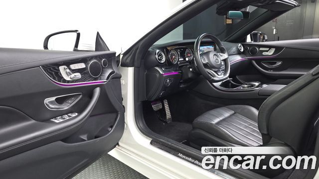 Mercedes-Benz E-Class 2018 — photo 10