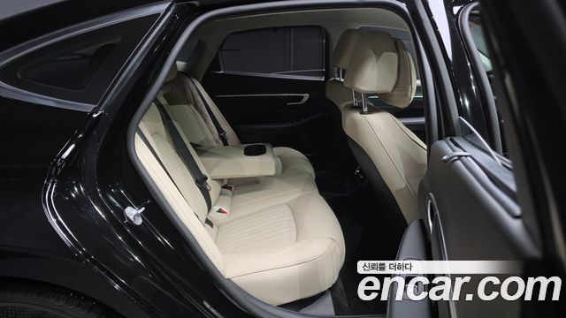 Hyundai Sonata 2025 — photo 18