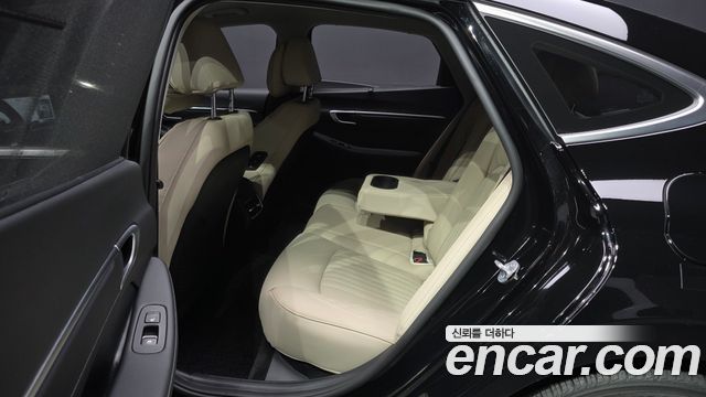 Hyundai Sonata 2025 — photo 16