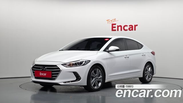 Hyundai AVANTE 2018 — photo 1