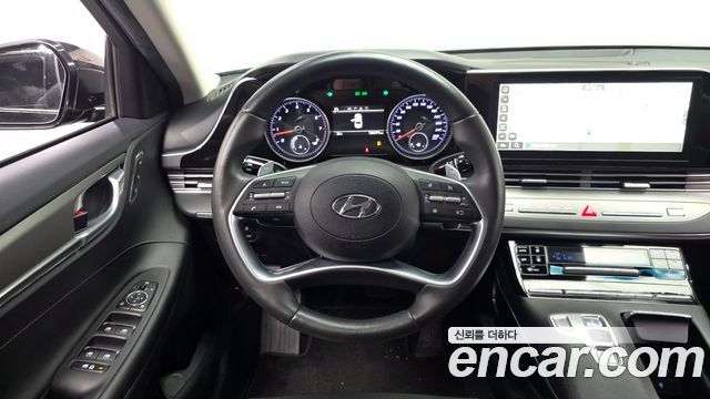 Hyundai Grandeur 2023 — photo 19