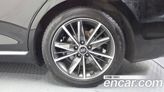 Hyundai Grandeur 2023 — photo 7