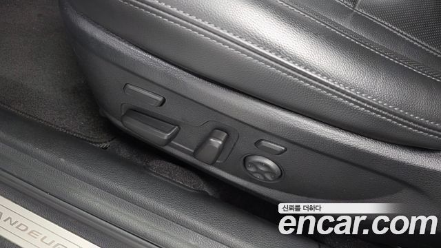 Hyundai Grandeur 2023 — photo 32