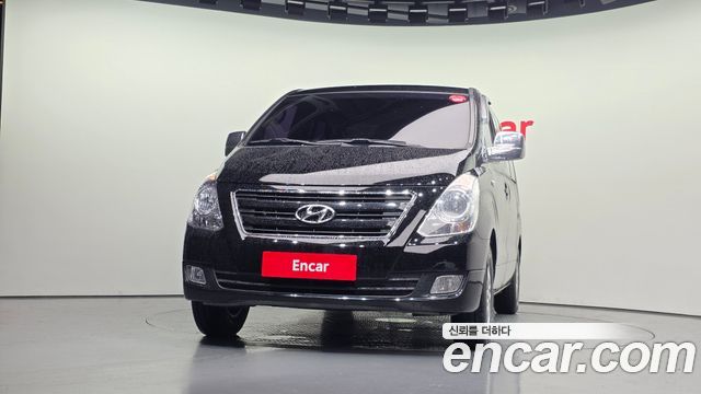 Hyundai Starex 2017 — photo 3