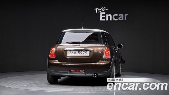 Mini Cooper 2012 — photo 4