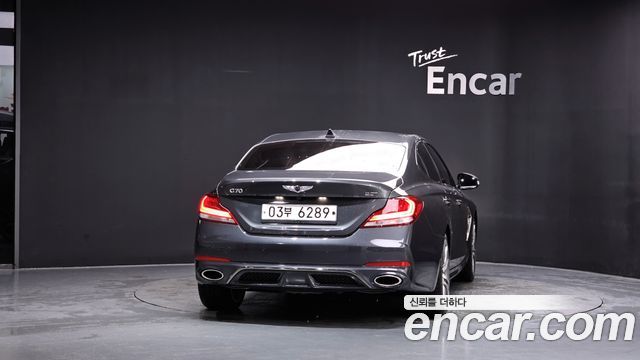 Genesis G70 2019 — photo 4