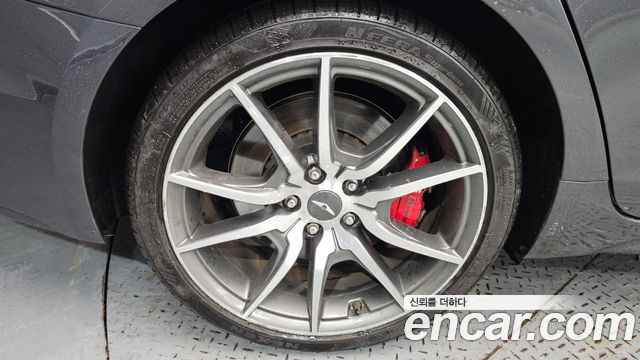 Genesis G70 2019 — photo 5