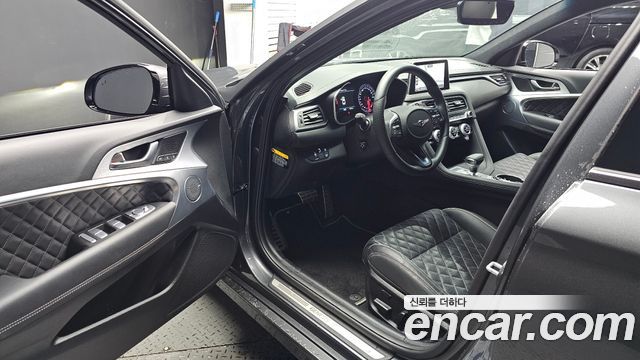 Genesis G70 2019 — photo 13