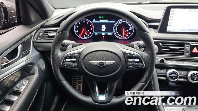 Genesis G70 2019 — photo 18