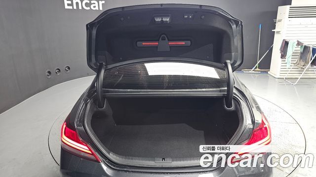 Genesis G70 2019 — photo 26