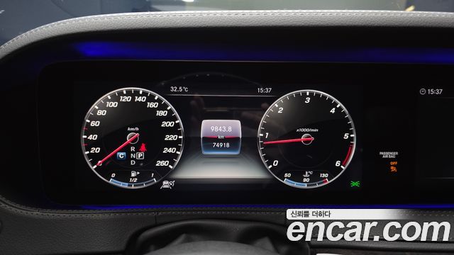 Mercedes-Benz S-Class 2019 — photo 11