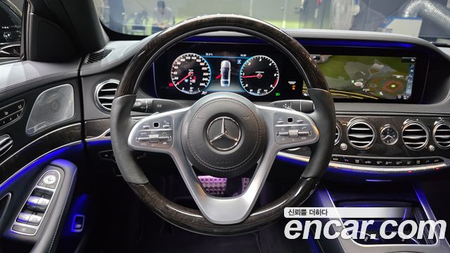 Mercedes-Benz S-Class 2019 — photo 19