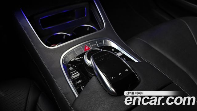 Mercedes-Benz S-Class 2019 — photo 22