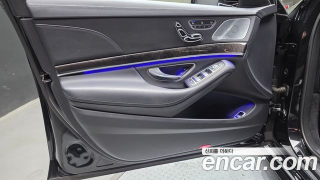 Mercedes-Benz S-Class 2019 — photo 14