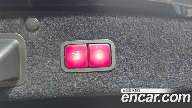 Mercedes-Benz S-Class 2019 — photo 31