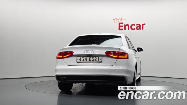 Audi A4 2015 — photo 4
