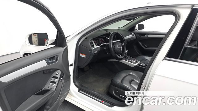Audi A4 2015 — photo 10
