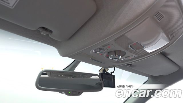 Audi A4 2015 — photo 16