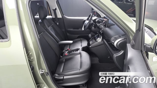 Hyundai Casper 2023 — photo 12
