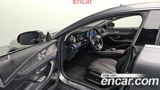 Mercedes-Benz CLS-Class 2019 — photo 13