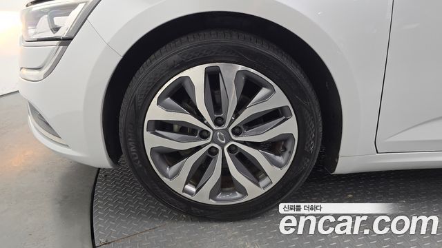 Renault Korea SM6 2017 — photo 5