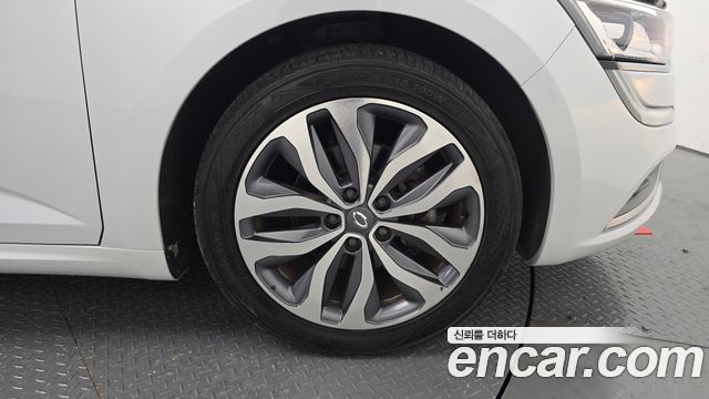 Renault Korea SM6 2017 — photo 30