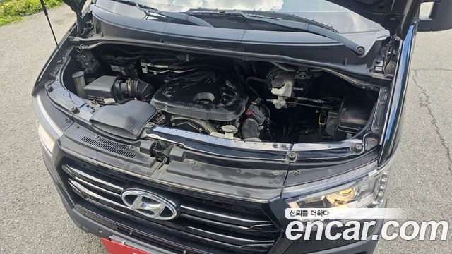 Hyundai Solati 2017 — photo 6
