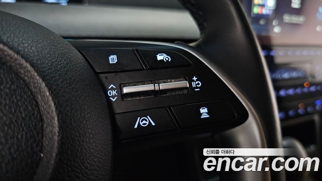Hyundai Staria 2025 — photo 30
