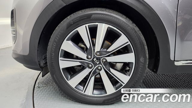 Kia Sportage 2018 — photo 5