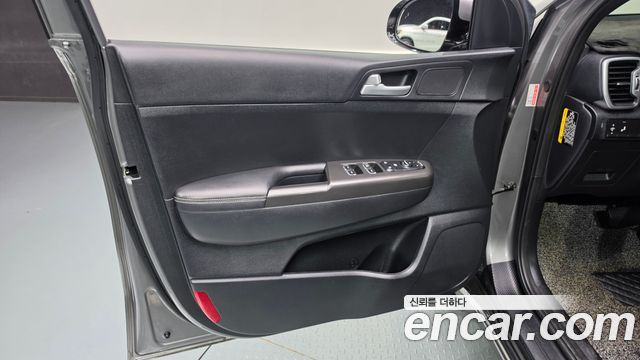 Kia Sportage 2018 — photo 14