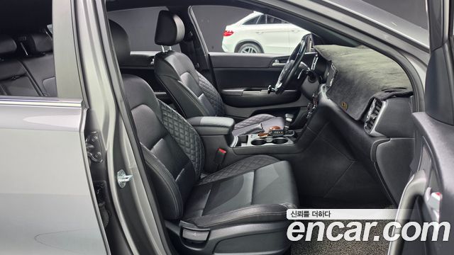 Kia Sportage 2018 — photo 16