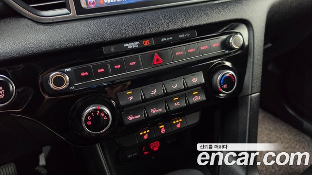Kia Sportage 2018 — photo 27
