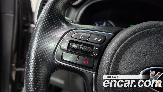 Kia Sportage 2018 — photo 29