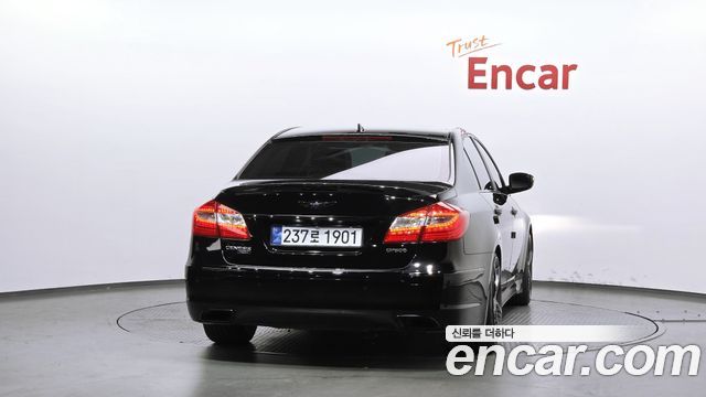 Hyundai Genesis 2009 — photo 4