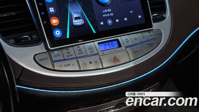 Hyundai Genesis 2009 — photo 18