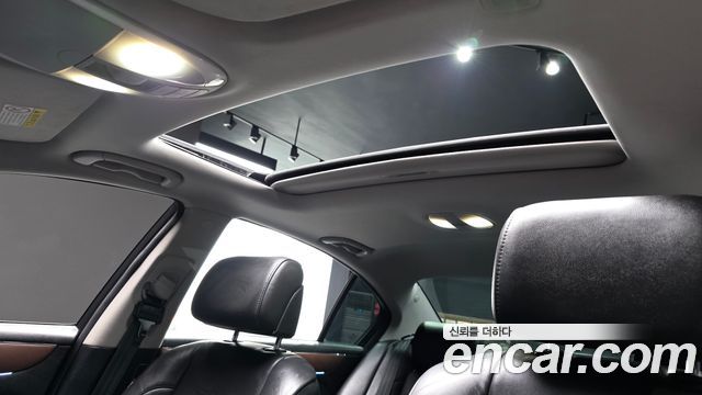 Hyundai Genesis 2009 — photo 19