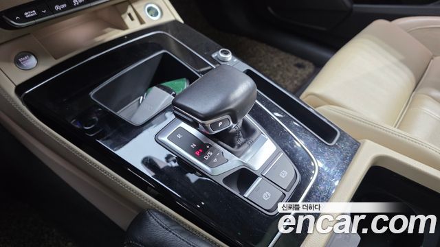 Audi Q5 2021 — photo 12