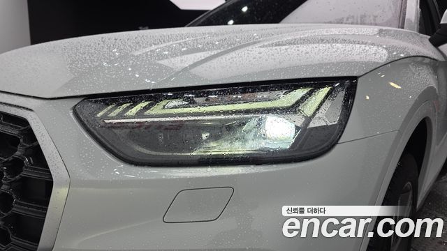 Audi Q5 2021 — photo 8